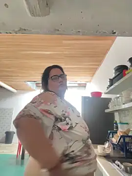 marianacooper1234 online show from June 15, 2026, 5:45 pm