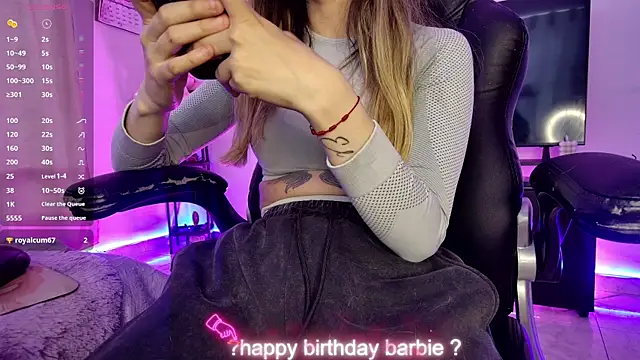 Barbie20  online show from June 12, 2026, 10:29 pm
