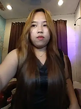 Snapshot of Anne_licous chatting on May 19, 2026, 6:04 pm Anne licous online show from May 19, 2026, 6:04 pm