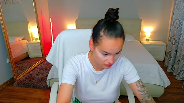 Snapshot of BabyyGirll_ chatting on May 28, 2026, 3:47 am BabyyGirll online show from May 28, 2026, 3:47 am