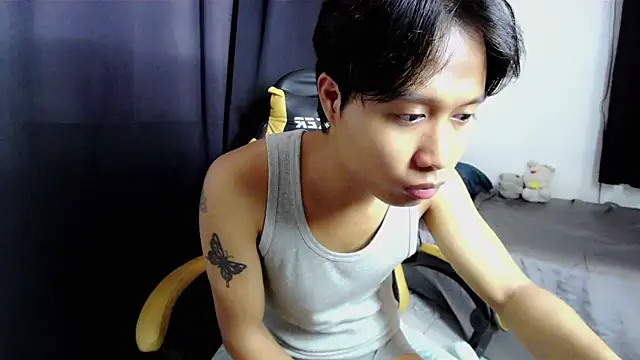 Snapshot of caspian_cum chatting on June 27, 2026, 1:44 am caspian cum online show from June 27, 2026, 1:44 am