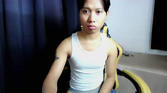 Snapshot of caspian_cum chatting on July 8, 2026, 9:37 pm caspian cum online show from July 8, 2026, 9:37 pm