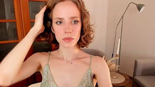 Snapshot of imogensy chatting on June 21, 2026, 2:34 pm imogensy online show from June 21, 2026, 2:34 pm