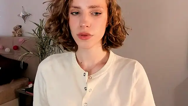 Snapshot of imogensy chatting on May 30, 2026, 2:12 pm imogensy online show from May 30, 2026, 2:12 pm