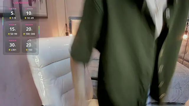 Snapshot of felix_haze chatting on June 21, 2026, 5:41 pm felix haze online show from June 21, 2026, 5:41 pm