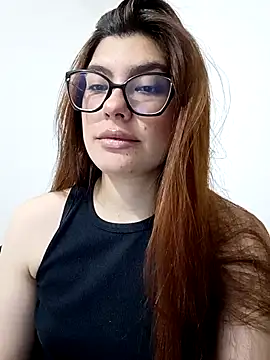 cutetemari online show from May 19, 2026, 11:12 pm