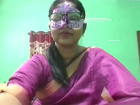 Kavya17 online show from June 17, 2026, 6:07 pm