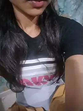 neha singh0 online show from June 3, 2026, 5:06 pm