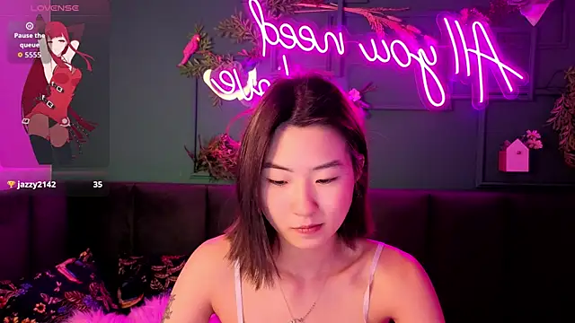 Runi Asian online show from June 20, 2026, 1:32 am