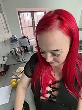 littleEve online show from September 11, 2025, 1:33 pm