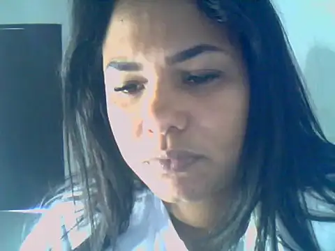 Snapshot of Kasandra355 chatting on May 15, 2026, 2:59 pm Kasandra355 online show from May 15, 2026, 2:59 pm