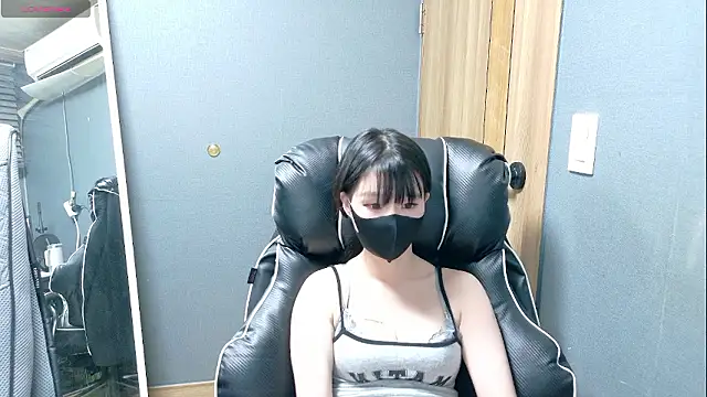 Snapshot of Hyeri_0306 chatting on June 5, 2026, 10:10 am Hyeri 0306 online show from June 5, 2026, 10:10 am