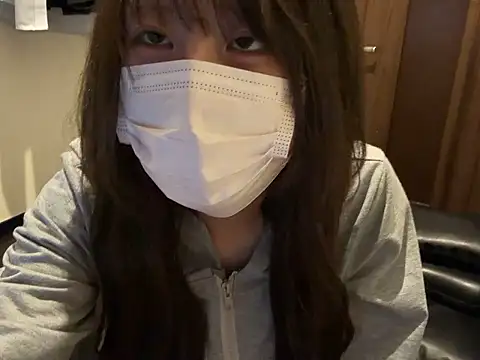 Snapshot of miniminimo_o chatting on July 9, 2026, 10:15 am miniminimo o online show from July 9, 2026, 10:15 am