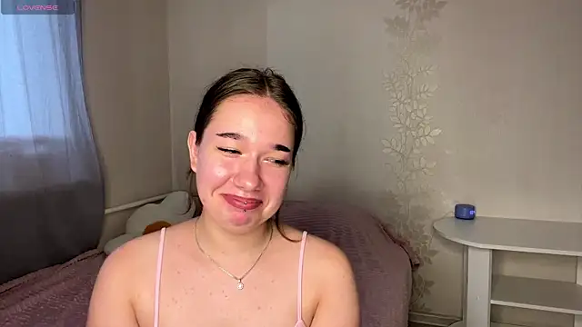 Snapshot of JanellSanschagrin chatting on July 18, 2026, 11:41 am JanellSanschagrin online show from July 18, 2026, 11:41 am