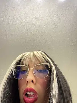 Snapshot of MeraSecretXXX chatting on June 11, 2026, 7:22 pm MeraSecretXXX online show from June 11, 2026, 7:22 pm