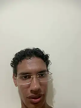 Snapshot of gabrielsalu chatting on June 2, 2026, 6:52 pm gabrielsalu online show from June 2, 2026, 6:52 pm