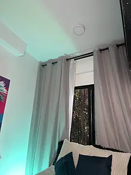 Snapshot of Jamess_White chatting on May 21, 2026, 4:26 pm Jamess White online show from May 21, 2026, 4:26 pm