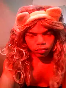 Thifanny room online show from May 16, 2026, 5:28 am