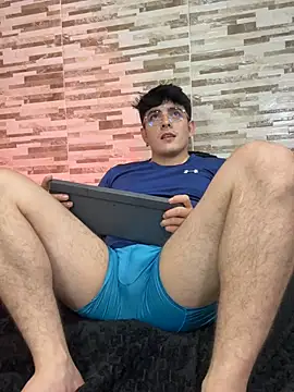 Snapshot of Demian_Fox1 chatting on May 15, 2026, 12:19 am Demian Fox1 online show from May 15, 2026, 12:19 am