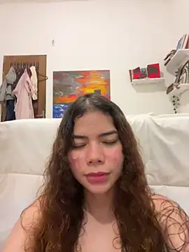 wandynha67 online show from May 18, 2026, 2:44 am
