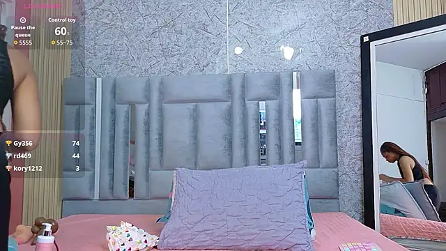 Snapshot of thinsamathagirl chatting on June 14, 2026, 7:15 pm thinsamathagirl online show from June 14, 2026, 7:15 pm