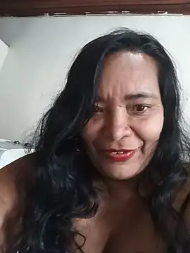 Snapshot of Ariais50 chatting on June 3, 2026, 6:34 pm Ariais50 online show from June 3, 2026, 6:34 pm