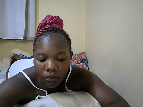 Snapshot of sweet-tiffy chatting on June 8, 2026, 1:28 am sweet-tiffy online show from June 8, 2026, 1:28 am