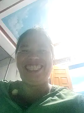 Snapshot of -Yeyi- chatting on May 16, 2026, 11:53 am -Yeyi- online show from May 16, 2026, 11:53 am