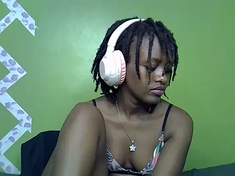 Snapshot of Slim_shedy1 chatting on June 18, 2026, 8:57 am Slim shedy1 online show from June 18, 2026, 8:57 am