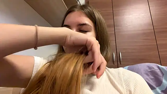 LaurindaStalford online show from July 9, 2026, 5:12 pm