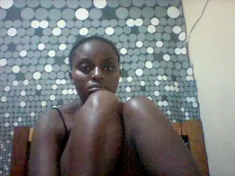 liligal online show from June 28, 2026, 7:42 pm