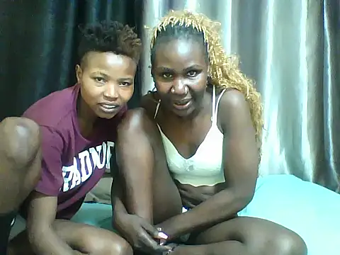 Snapshot of Bambybeauty2 chatting on July 12, 2026, 7:31 am Bambybeauty2 online show from July 12, 2026, 7:31 am