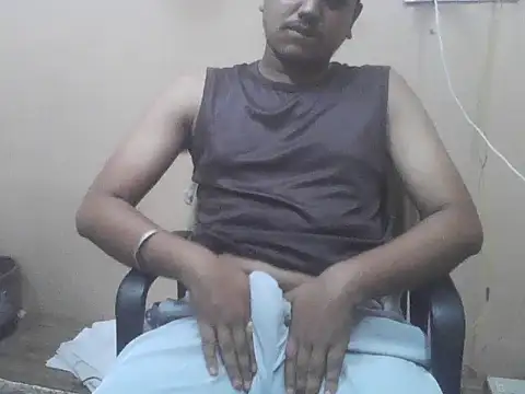Snapshot of yourbabyboy143 chatting on July 14, 2026, 4:24 pm yourbabyboy143 online show from July 14, 2026, 4:24 pm