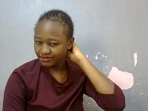 Snapshot of Petite_Ebony10 chatting on June 18, 2026, 4:55 am Petite Ebony10 online show from June 18, 2026, 4:55 am