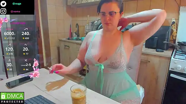 xmarshax online show from June 16, 2026, 4:23 am