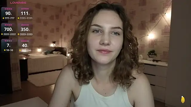 Snapshot of Megan_swiftss chatting on June 25, 2026, 7:19 pm Megan swiftss online show from June 25, 2026, 7:19 pm