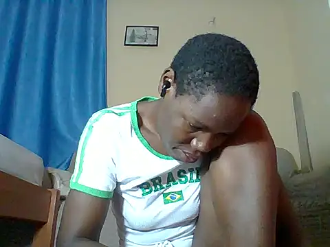 Blacksexyqueen24 online show from June 27, 2026, 4:35 pm