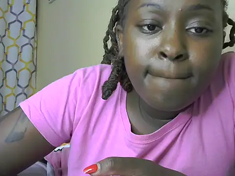 Snapshot of Daddys-girl chatting on May 27, 2026, 6:37 pm Daddys-girl online show from May 27, 2026, 6:37 pm