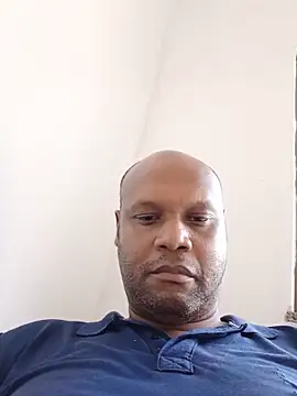 Saydaimm online show from May 17, 2026, 4:18 pm