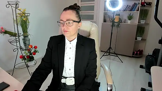 Vika73 online show from January 15, 2026, 7:56 am