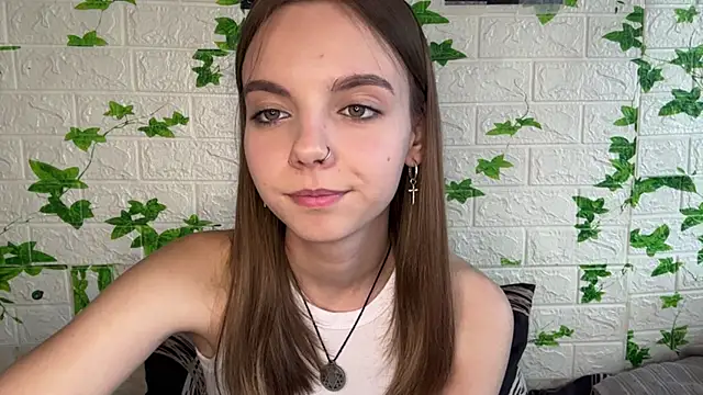 Snapshot of LisaPorse chatting on June 25, 2026, 2:11 pm LisaPorse online show from June 25, 2026, 2:11 pm