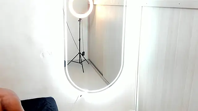 Snapshot of Joao_da_silva19 chatting on June 3, 2026, 1:01 pm Joao da silva19 online show from June 3, 2026, 1:01 pm