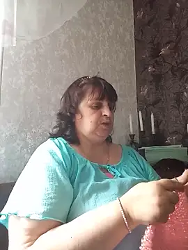 Snapshot of LisichkaOksana chatting on June 18, 2026, 11:26 am LisichkaOksana online show from June 18, 2026, 11:26 am