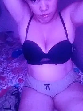 Snapshot of Yesica26D chatting on May 17, 2026, 3:28 am Yesica26D online show from May 17, 2026, 3:28 am