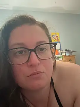 Snapshot of thickems0093 chatting on May 18, 2026, 2:55 pm thickems0093 online show from May 18, 2026, 2:55 pm