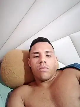 Danielseduardo33 online show from May 17, 2026, 7:30 am