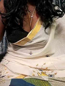 Snapshot of Tamil-ammukutty18 chatting on July 12, 2026, 10:21 pm Tamil-ammukutty18 online show from July 12, 2026, 10:21 pm