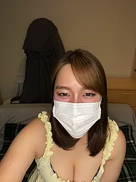 Snapshot of mami_ch chatting on May 23, 2026, 1:54 pm mami ch online show from May 23, 2026, 1:54 pm