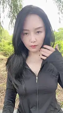 Snapshot of lylxili chatting on July 2, 2026, 2:01 am lylxili online show from July 2, 2026, 2:01 am
