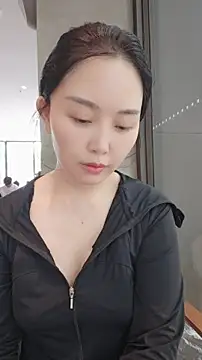 Snapshot of lylxili chatting on June 22, 2026, 5:37 am lylxili online show from June 22, 2026, 5:37 am